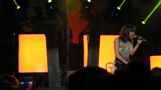 Dragonette sings &quot;The Right Woman&quot; at Metro