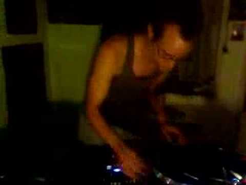 DJ KNC Dickride DJ Battle 2007 -Round 1 routine