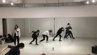 Download lagu BTS 'Fake love' dance practice mp3 Download lagu BTS 'Fake love' dance practice mp3