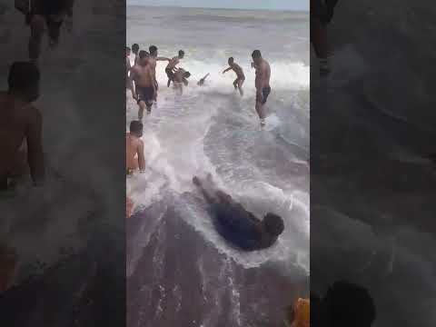 Digha:-"ঘুরপাক"জলোচ্ছ্বাস||দুমড়ে-মুচড়ে ফেলা.... #digha #beach #sea #shorts #viral #shortvideo
