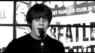Jake Bugg Covers The Beatles, &#39;Like Dreamers Do&#39; at The Cavern Club