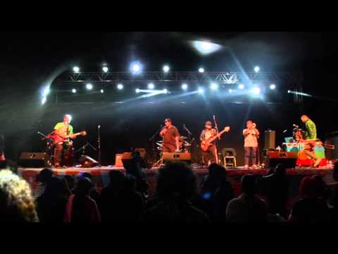 SIETE DIAS DE LLUVIA EN RAPA MAKEWE 2016 - EN PIÉ DE GUERRA