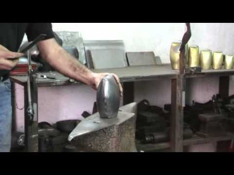 Tonara (NU) - Lavorazione Campanacci 1di2