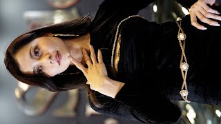 【東京オートサロン2023】これぞ大人の女性！色気たっぷりの美女を撮影【Veilside】