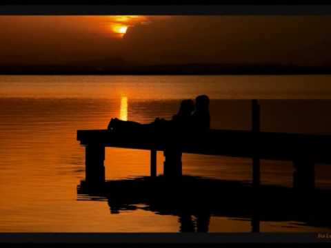 Tamer Hosny ft. Karim Mohsen & Hossam El Husseiny- Behebek moot (come back)