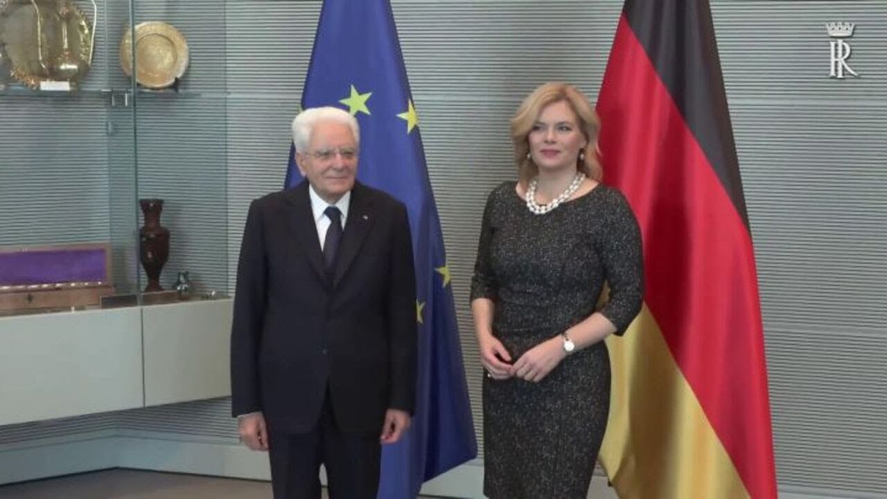 Berlino, Mattarella viene accolto al Reichstag
