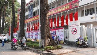 preview picture of video 'Saigon 2015 - Vietnam Tour Bike in District 1 - Ho Chi Minh City'