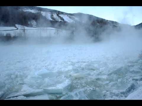 Isgang i Sjoa 30.nov 2010, minus 25 grader i Nedre Heidal