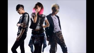 Download lagu PURA PURA CINTA - Cherrybelle (SAGA REMIX) mp3