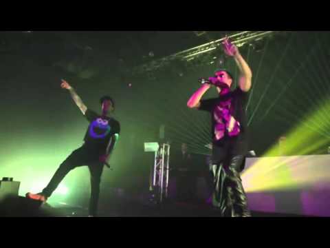 Two Fingerz feat Fedez : La cassa dritta Live Version (ALCATRAZ)