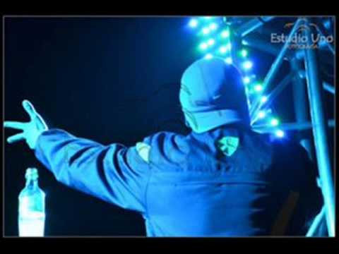 SOY EL NIQQO BAJO CEROO