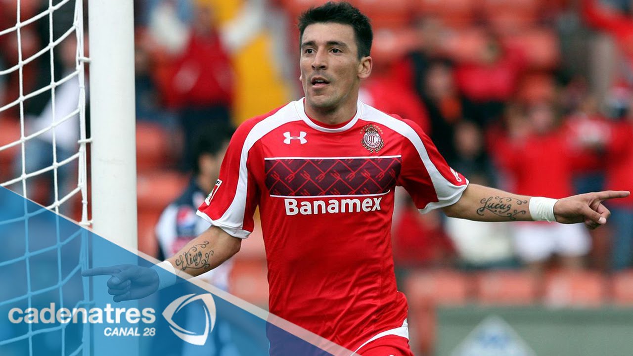 Directiva de Gallos oficializa la llegada del paraguayo Édgar Benítez