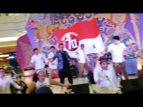 Teza sumendra & stepbrother Dance NaeNae @AeonMall