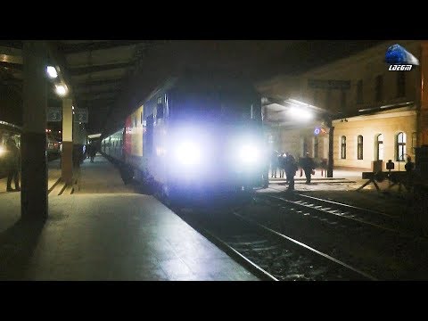Trenuri pe Seară în Gara Oradea/Trains on Evening in Oradea Station - 09 December 2018