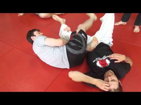 Mount Escape to Straight Knee Lock