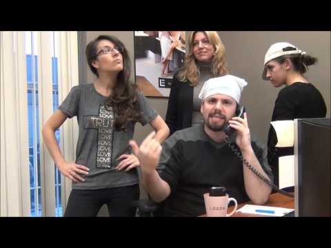 LEEZA - Here to please yah!