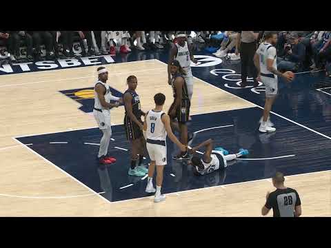 Isaiah Jackson with the unnecessary frustrated flagrant foul on Frank Ntilikina! NBA 2023