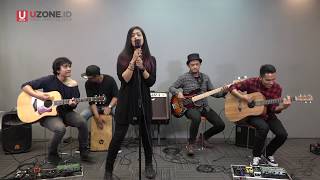 Download lagu Kikan - Segitiga | Live Showcase Uzone.ID mp3 Download lagu Kikan - Segitiga | Live Showcase Uzone.ID mp3