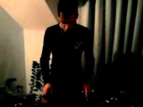 Pink Fluid - Bitch Lady (Crazibiza Remix) effect