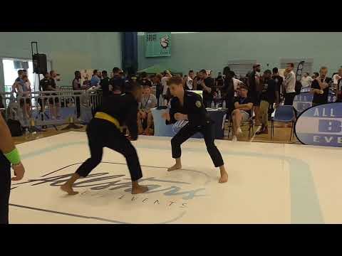 Arturas Luskinas vs Alex Moura - All Stars BJJ London Pro 2022 - Black Master 1 - Open