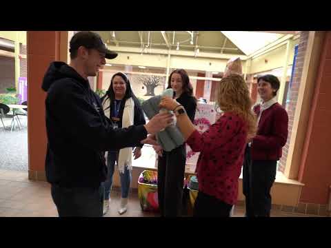 Phi Theta Kappa P T K  Spread the Love Event