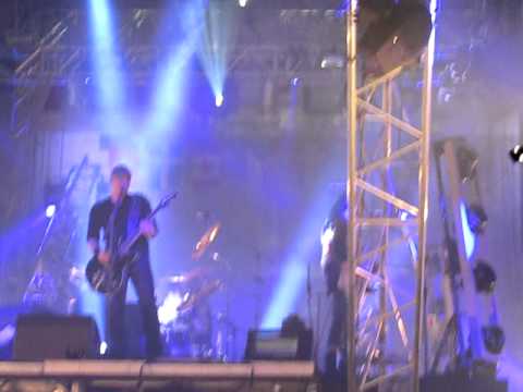 Kabát -. Projdu zdí