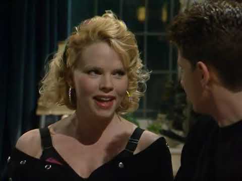 Home to Roost S04E06 High Noon