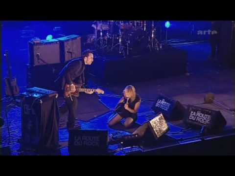 6/8 Metric - Combat Baby @ La Route du Rock 2005