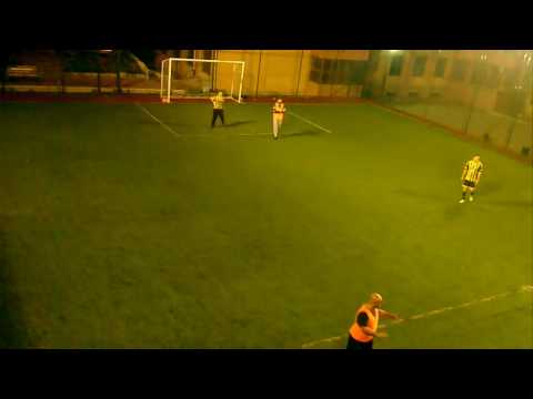 Futbol Arena Halı Saha 2 12.05.2016 20:30 - akillisaha.com