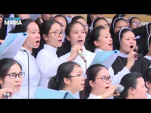 Thể hiện bởi Hội Dòng Mến Thánh Giá Vinh