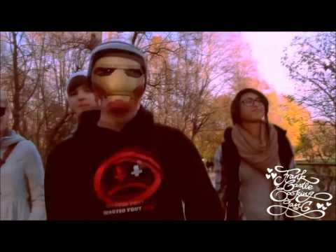 Weekend Vs. Tamo-Flage Lance Butters Hook ♥