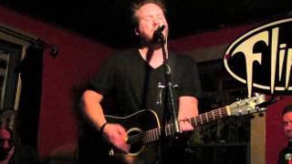 Sounds Under Radio - &quot;We Are All Bright Blue Stars&quot; (LIVE acoustic)