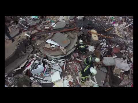 Neset Ertas - Deli Boran - Deprem