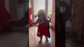 Download lagu Alinka joget lucu pake helm mp3 Download lagu Alinka joget lucu pake helm mp3