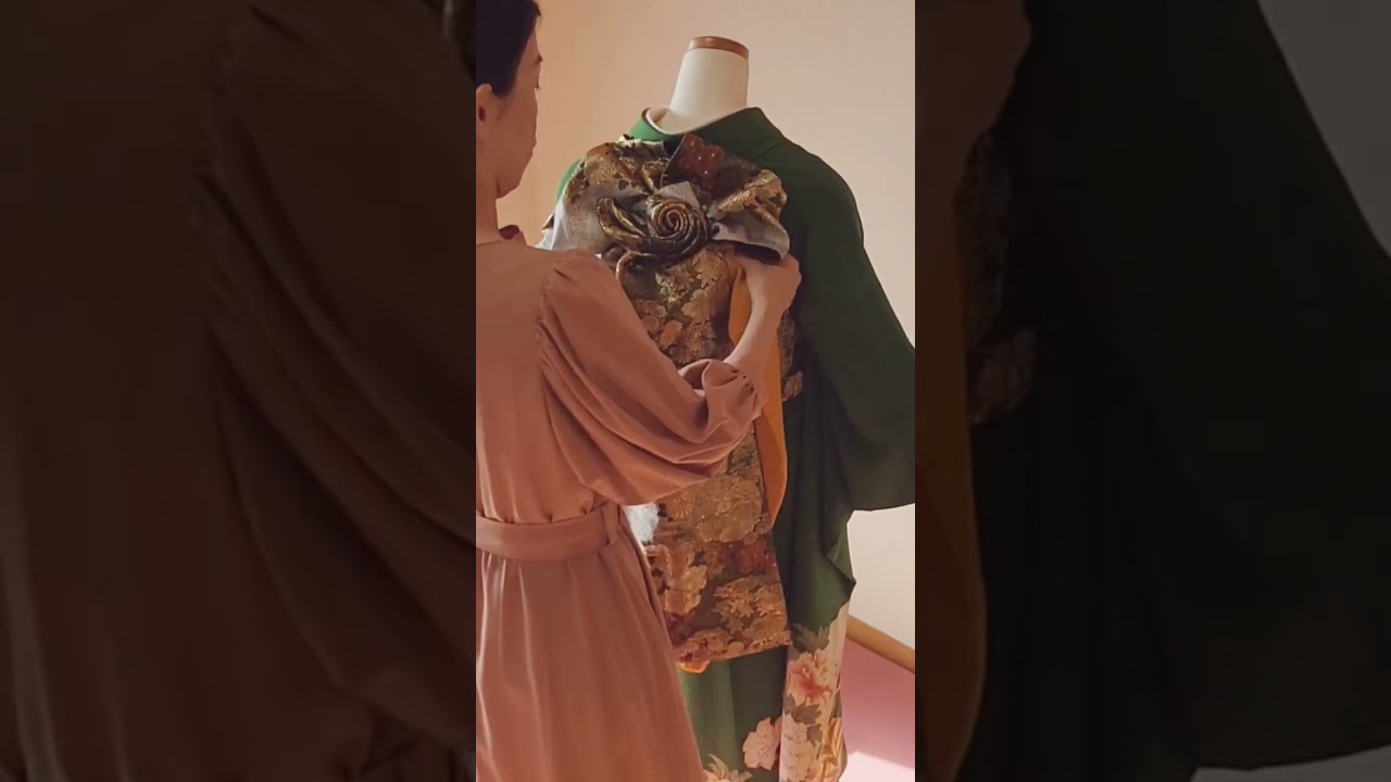 Rose Obi Belt 🌹 Luxury Japanese Kimono Art　#Shorts #RoseObiBelt #LuxuryKimono #KimonoArt