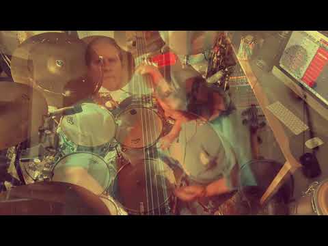 GERRY AND GERRY GIBBS -Two Idiots - Gerry Gibbs - Drums & Acoustic Bass)