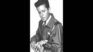 Enrique Guzaman Canta con Los Teen Tops Voy Bien o Me Regreso