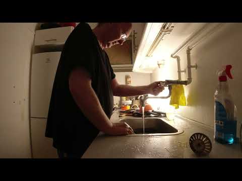 MongoTV_10104 - VASKER OP TORSDAG AFTEN OG SNAKKER