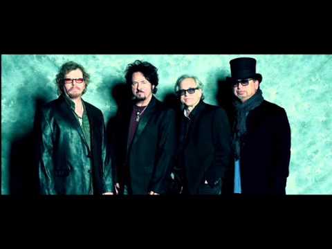 *♫* TOTO *♫* - HOLY WAR