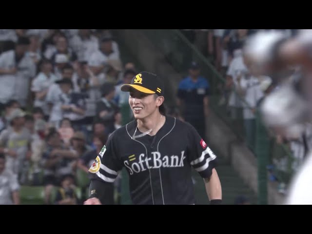【3回裏】ホークス・周東佑京 快足飛ばしてナイスキャッチ&素早い送球でダブルプレー完成!! 2025年7月21日 埼玉西武ライオンズ 対 福岡ソフトバンクホークス