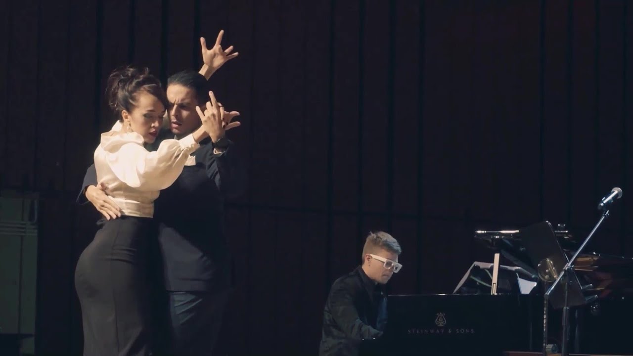 Magdalena Myszka and Rava Azeredo da Silveira - Bahia Blanca, Łódź 2021