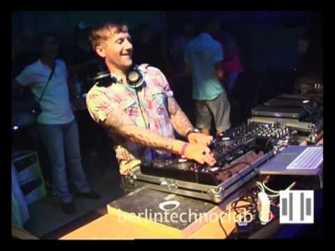 Torsten Kanzler Ostfunk Live On Stage - Berlin Summer Rave 2011