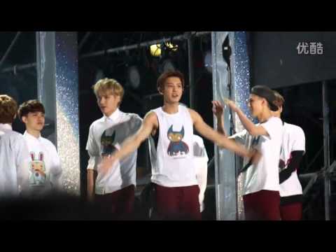 131019 EXO FANCAM ENDING @ Beijing SMTOWN