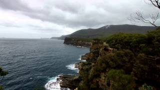 preview picture of video 'Australia 2012   Tasmania  Tasmans Arch'