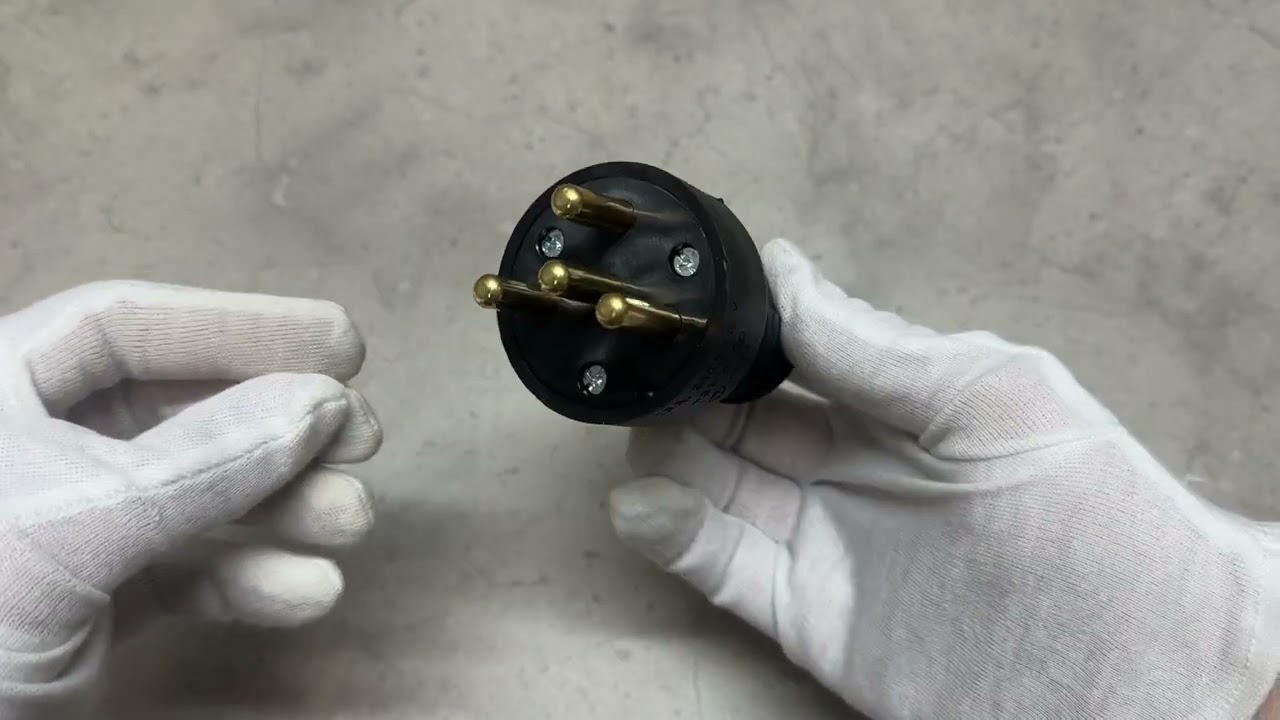 Силовая вилка переносная BEMIS IP44 3P+E 3х25А Каучук