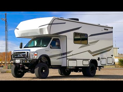 The Perfect size! 24’ Class C 4x4 conversion 