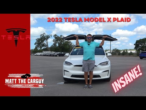 2022 Tesla Model X Plaid is insanely fast, but..... Review and drive.