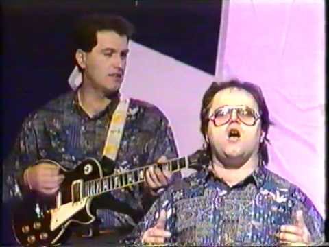 Cane Nikolovski gr.Elita - Domakine dobri gosti ti dojdoa.