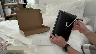 Top 5 Reasons to (or NOT to) Buy the AEEZO Digital Picture Frame X8533