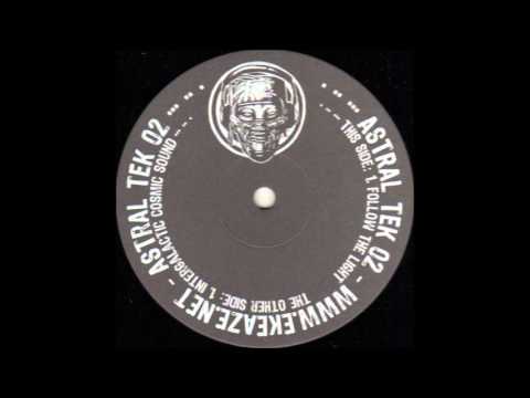 Ekeaze - Intergalactic Cosmic Sound